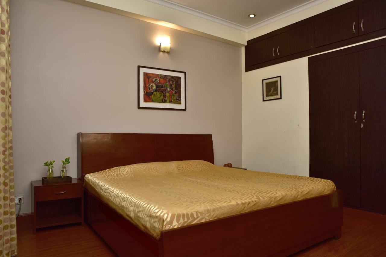 Woodpecker 2BHK Service Apartment Hauz Khas ,Delhi Neu-Delhi Exterior foto