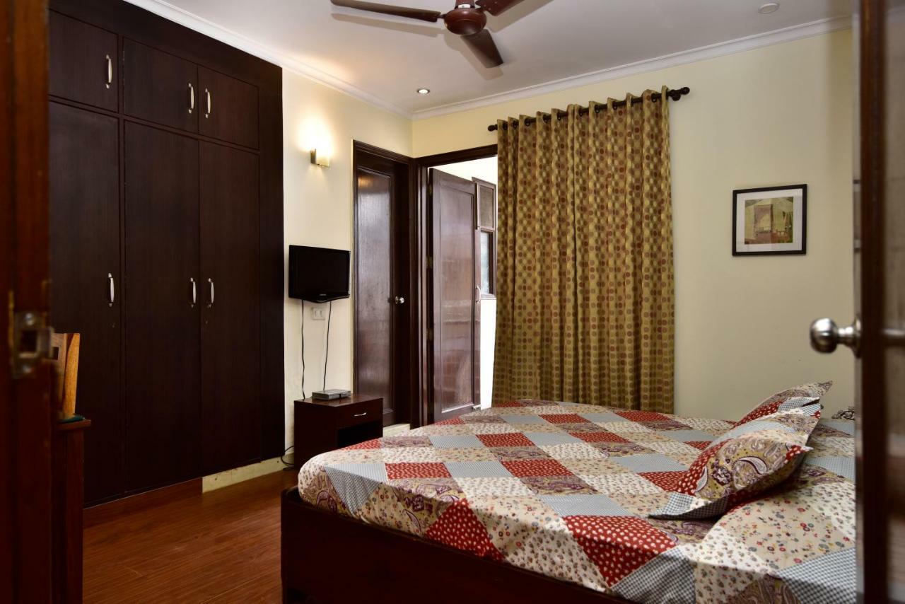 Woodpecker 2BHK Service Apartment Hauz Khas ,Delhi Neu-Delhi Exterior foto